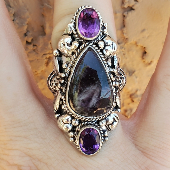 New Chevron Amethyst 925 Silver Queen Bee Statement Ring. - Picture 16 of 16
